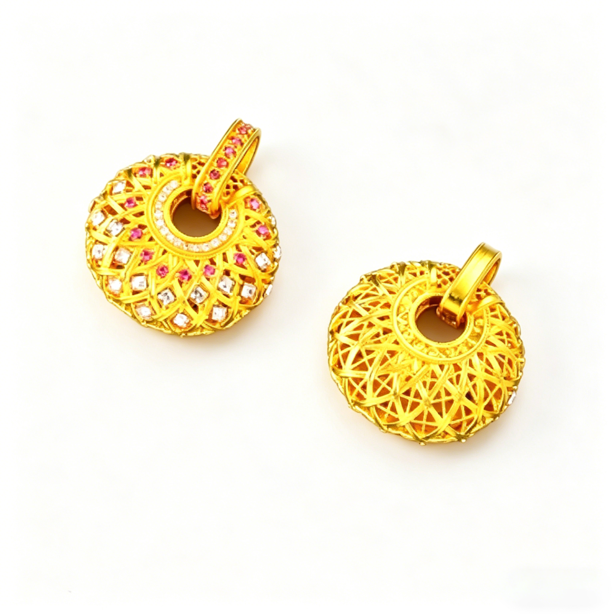Tang Dynasty Filigree Pendant