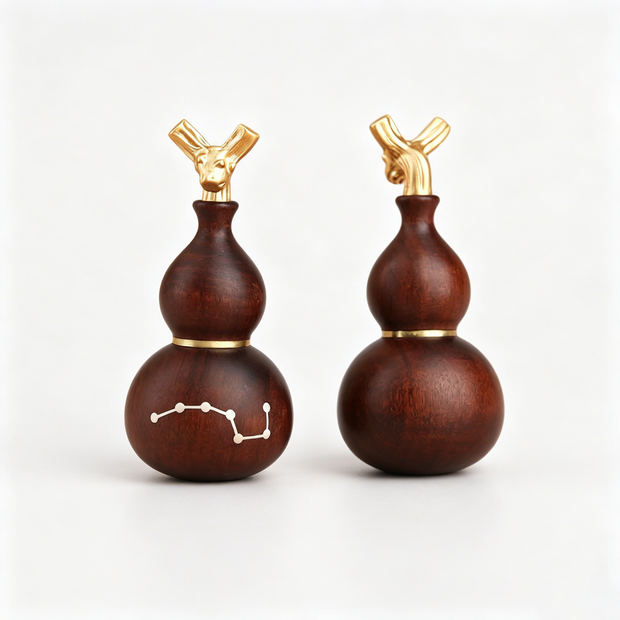 Thunderstruck Date Wood Gourd Charm